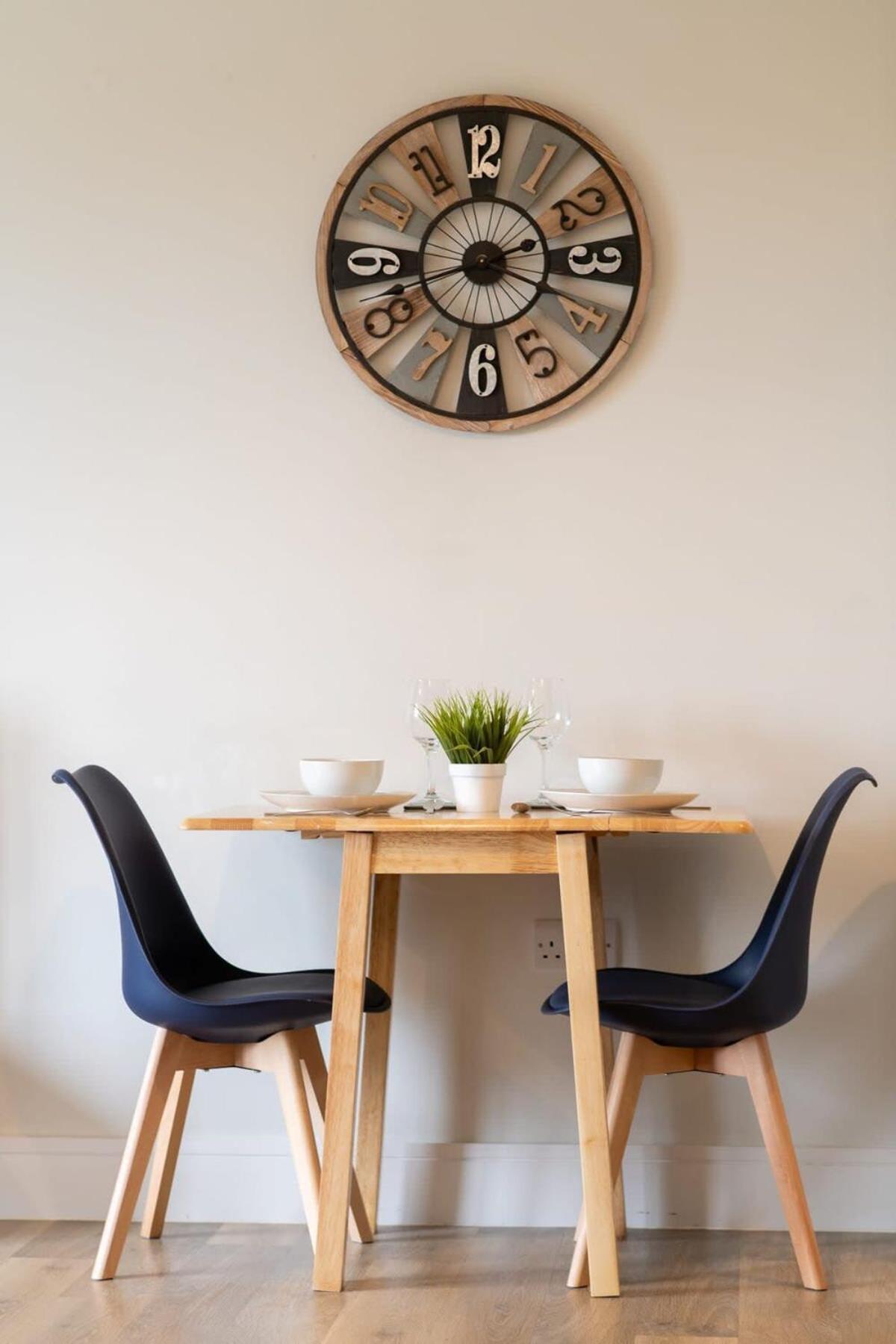 Fantastic 1 Bed Apartment In Crawley 외부 사진